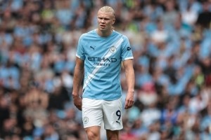 网页版登录入口-曼晚评分：特拉福德8分&amp;努内斯4分，哈兰德罗德里等多人6分