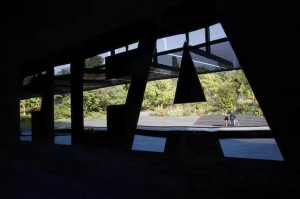 网页版登录入口-“职业球员是工人，不应因收入而被忽视安全与健康”