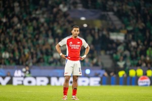 app下载-廷伯坚信阿森纳具备争冠实力，这支充满奇迹的团队永远不可小觑